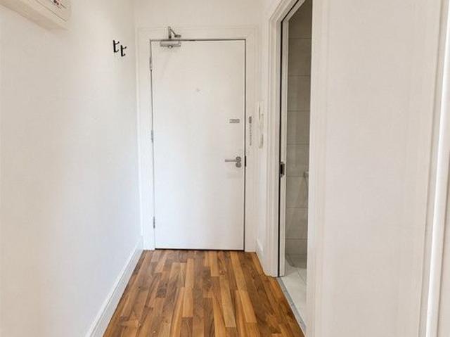 Studio for rent in Lynton Estate, Greater London