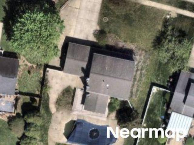 House for sale in Summit, Ohio