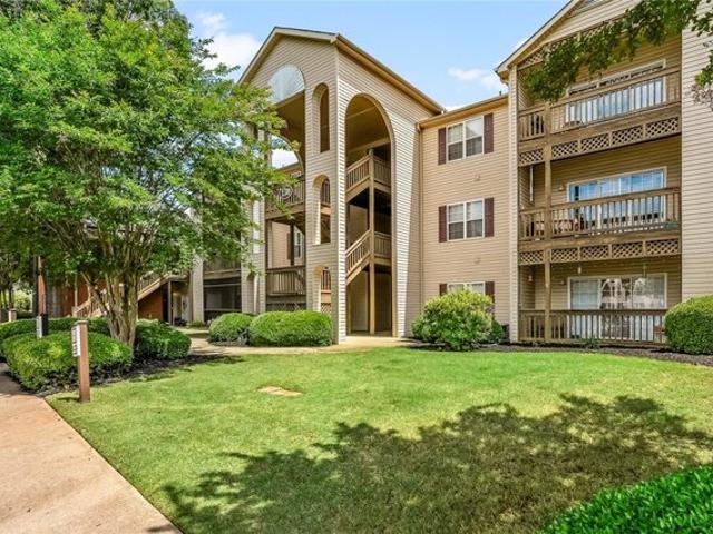 Condo for sale in Anderson