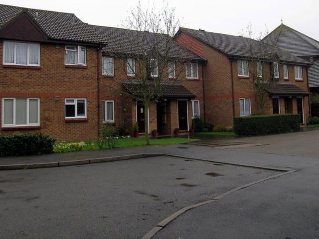 Studio for rent in Slough
