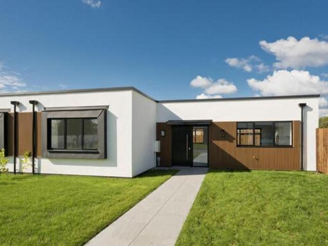 House for sale in Slough