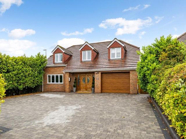 House for rent in Wexham, George Green