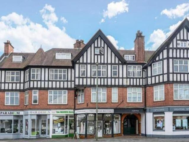 House for sale in Fole, Surrey