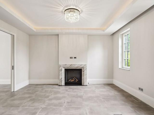 House for rent in Blackhills, Surrey