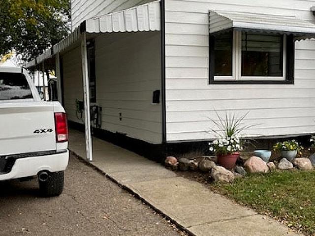 Duplex for rent in Weyburn, Saskatchewan