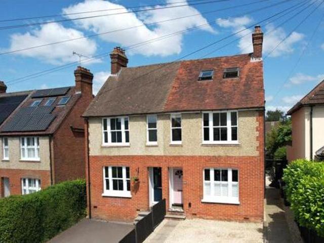 House for sale in Wrecclesham, Fole