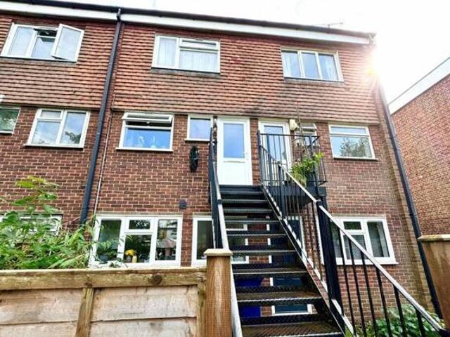 House for rent in Wrecclesham, Waverley