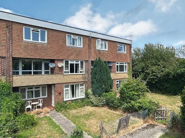 House for rent in Wrecclesham, Waverley