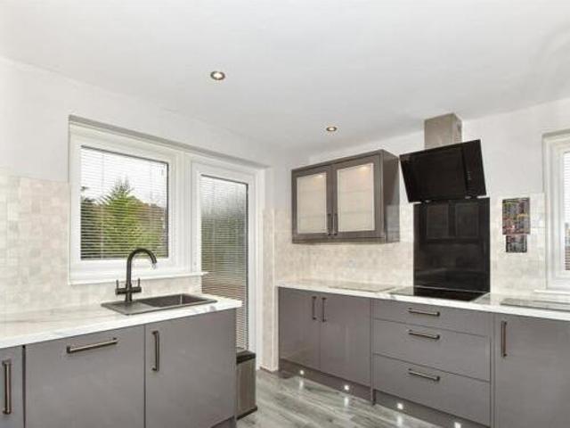 House for sale in Vinters Park, Midway