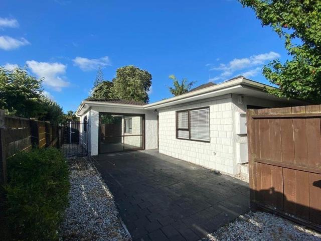 House for rent in Weymouth, Manurewa