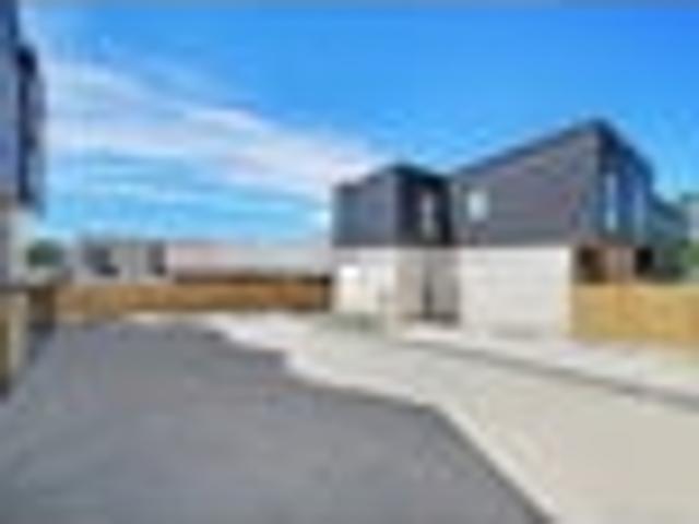 Townhouse for rent in Manurewa