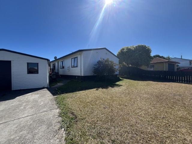 House for rent in Manurewa, Oroua County