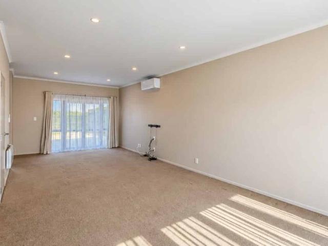 House for rent in Manurewa, Oroua County