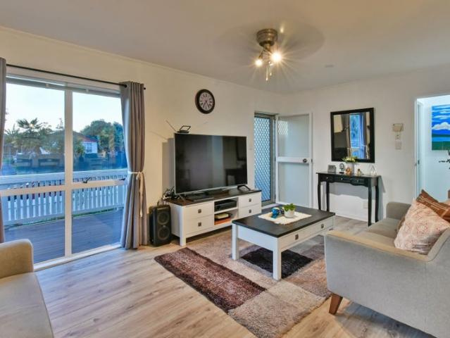 House for rent in Weymouth, Manurewa