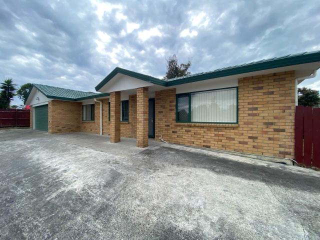 House for rent in Manurewa, Oroua County