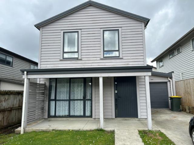 House for rent in Manurewa, Oroua County