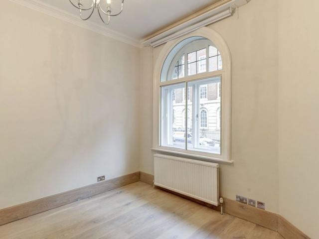 Apartment for rent in East Marylebone, Greater London
