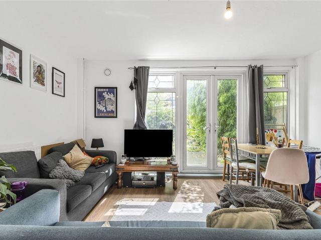 Apartment for rent in Haggerston, Greater London