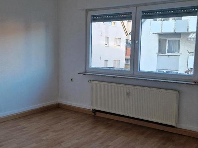 Wohnung mieten in Zuffenhausen, Stuttgart