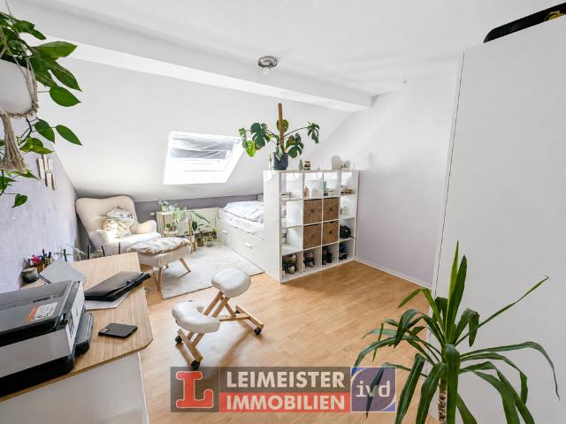 Dachgeschosswohnung mieten in Schweinheim, Aschaffenburg