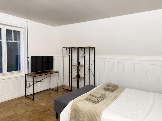 Zimmer mieten in Einigen, Zürich
