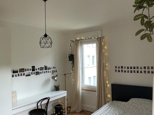 Zimmer mieten in Einigen, Zürich