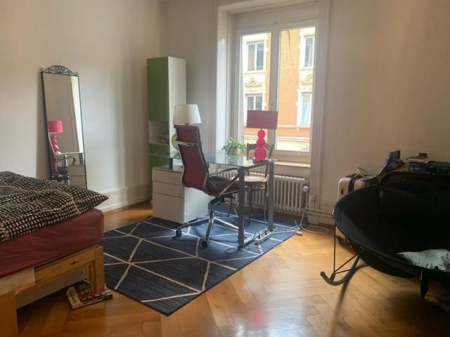 Zimmer mieten in Einigen, Zürich