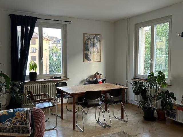 Zimmer mieten in Einigen, Zürich