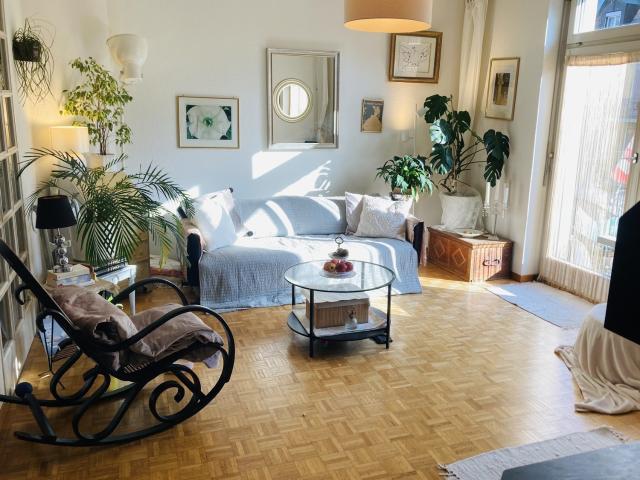 Zimmer mieten in Einigen, Zürich