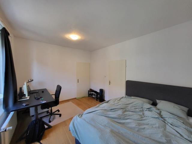 Zimmer mieten in Einigen, Zürich