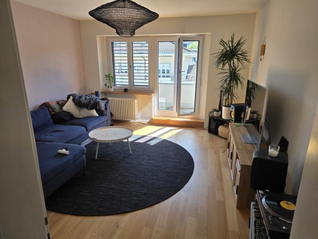 Zimmer mieten in Einigen, Zürich