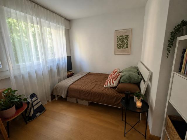 Zimmer mieten in Einigen, Zürich