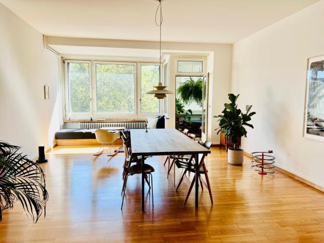 Zimmer mieten in Einigen, Zürich