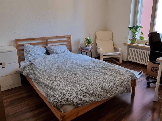 Zimmer mieten in Einigen, Zürich