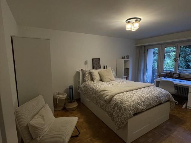Zimmer mieten in Einigen, Zürich