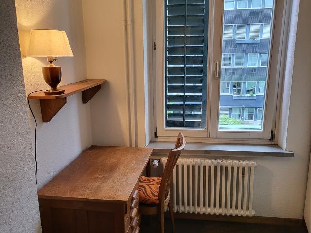 Zimmer mieten in Einigen, Zürich
