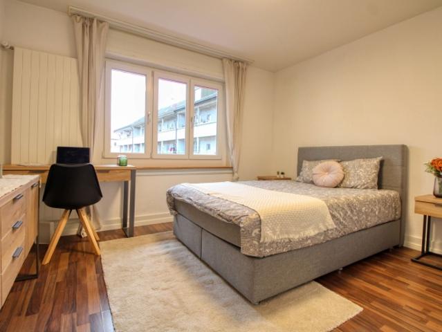 Zimmer mieten in Einigen, Zürich