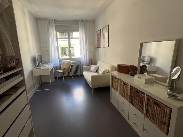 Zimmer mieten in Einigen, Zürich