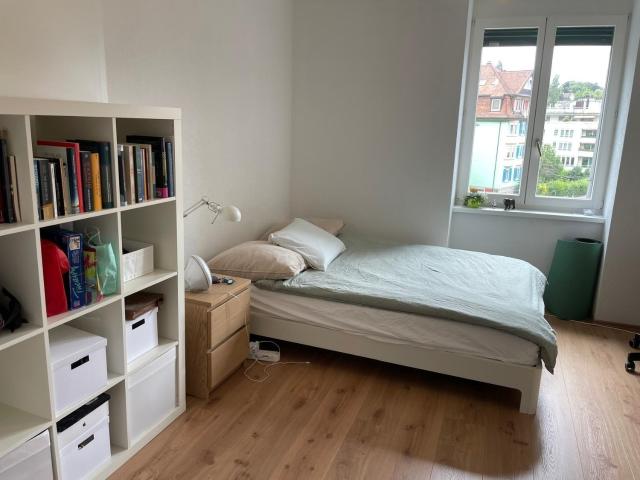 Zimmer mieten in Einigen, Zürich