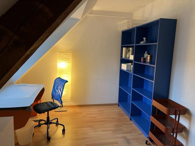 Zimmer mieten in Einigen, Zürich