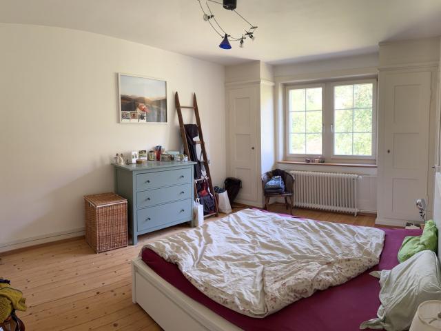 Zimmer mieten in Einigen, Zürich