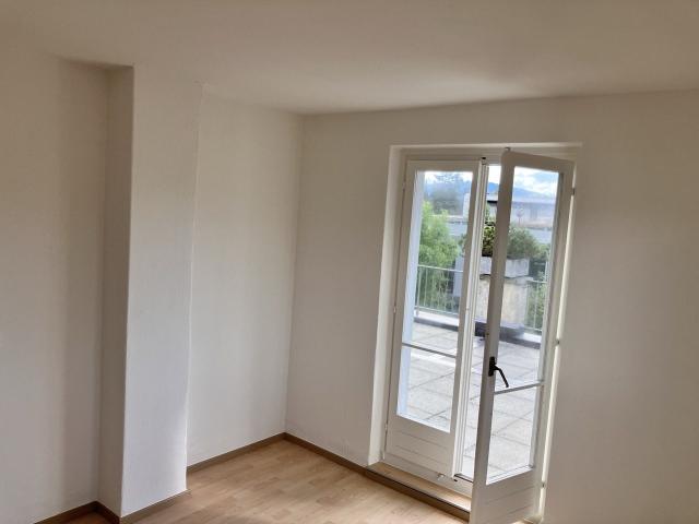 Zimmer mieten in Einigen, Zürich
