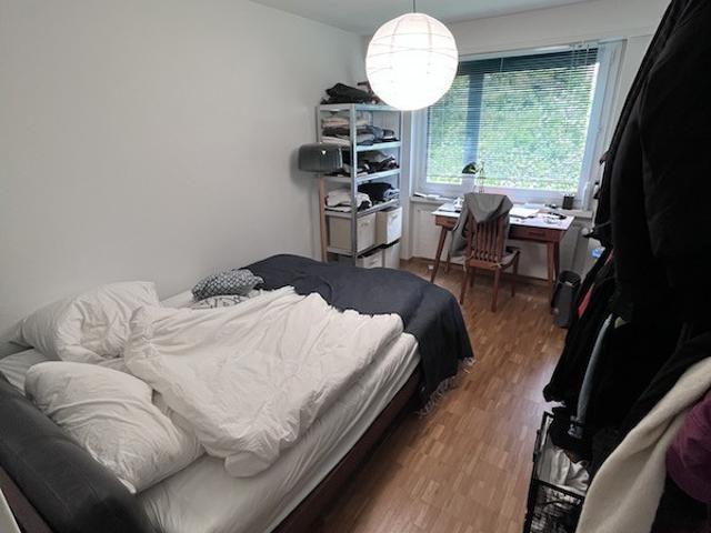 Zimmer mieten in Einigen, Zürich