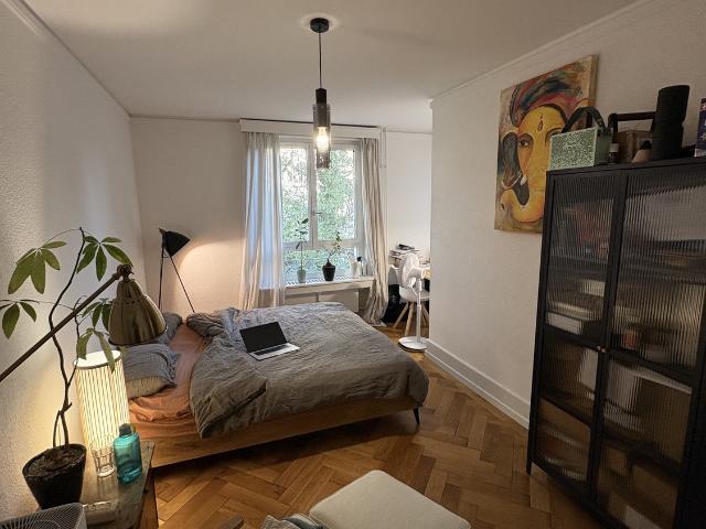 Zimmer mieten in Einigen, Zürich