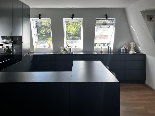 Zimmer mieten in Einigen, Zürich