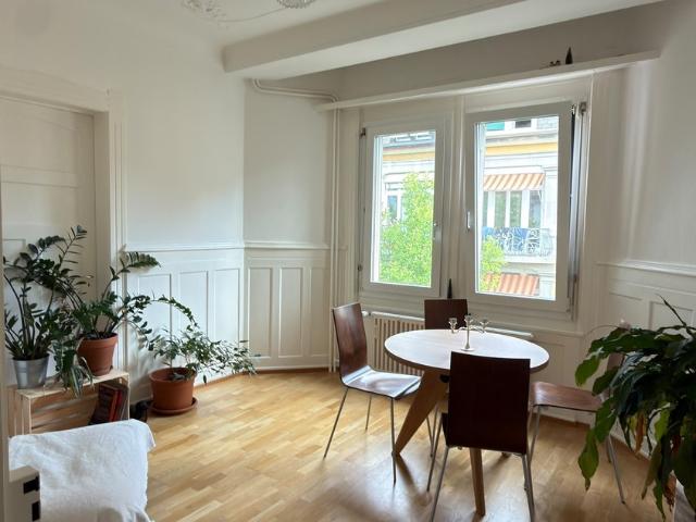 Zimmer mieten in Einigen, Zürich