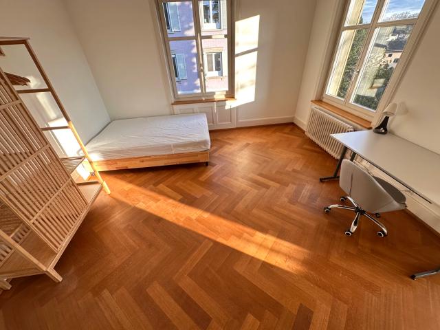 Zimmer mieten in Einigen, Zürich