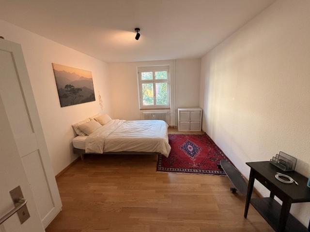 Zimmer mieten in Einigen, Zürich