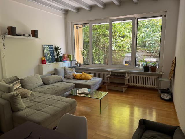 Zimmer mieten in Einigen, Zürich