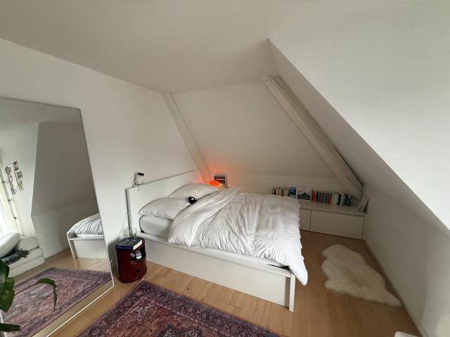 Zimmer mieten in Einigen, Zürich